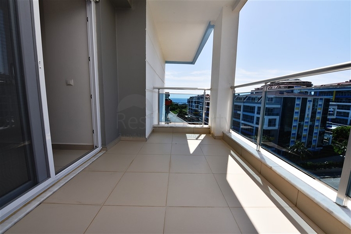 شقق مميزة ضمن مجمع سكني حديث في منطقة كاستل – ألانيا