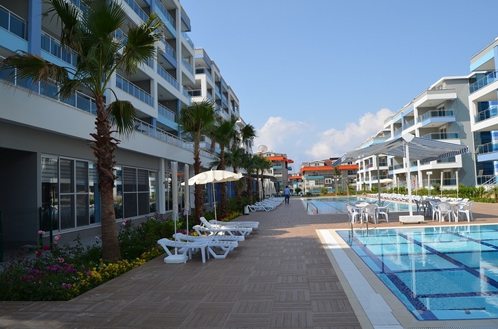 شقق مميزة ضمن مجمع سكني حديث في منطقة كاستل – ألانيا