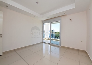 شقق مميزة ضمن مجمع سكني حديث في منطقة كاستل – ألانيا