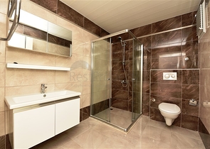 شقق مميزة ضمن مجمع سكني حديث في منطقة كاستل – ألانيا