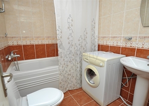 فيلا مستقلة باطلالة بحرية - بسعر مميز جدا 