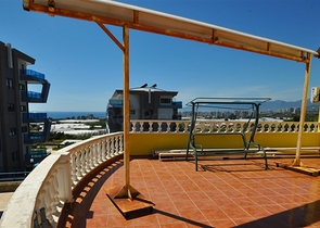 فيلا مستقلة باطلالة بحرية - بسعر مميز جدا 