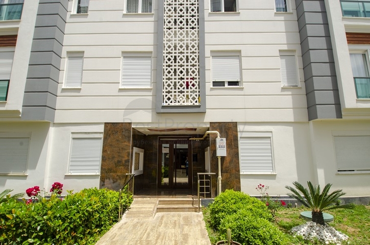 شقة  2 + 1 في كونيالتي أنطاليا