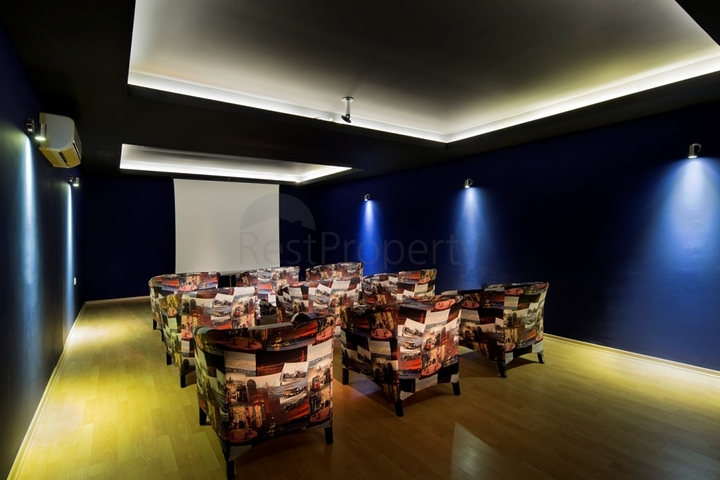 مركز الانيا - غرفة نوم وصالة مفروشة ضمن مجمع سكني 