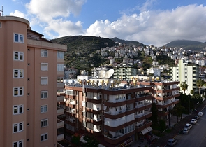 مركز الانيا - غرفة نوم وصالة مفروشة ضمن مجمع سكني 