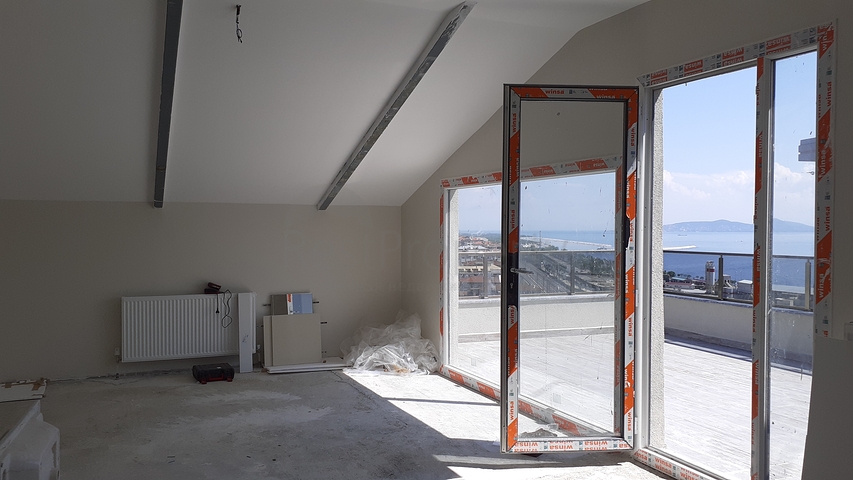 دوبلكس فاخرة قريبة من البحر في كاديكوي - اسطنبول 