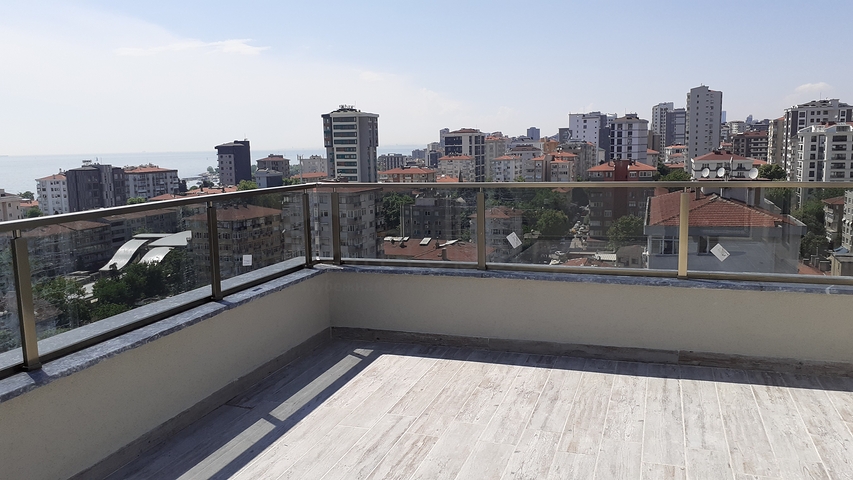 دوبلكس فاخرة قريبة من البحر في كاديكوي - اسطنبول 