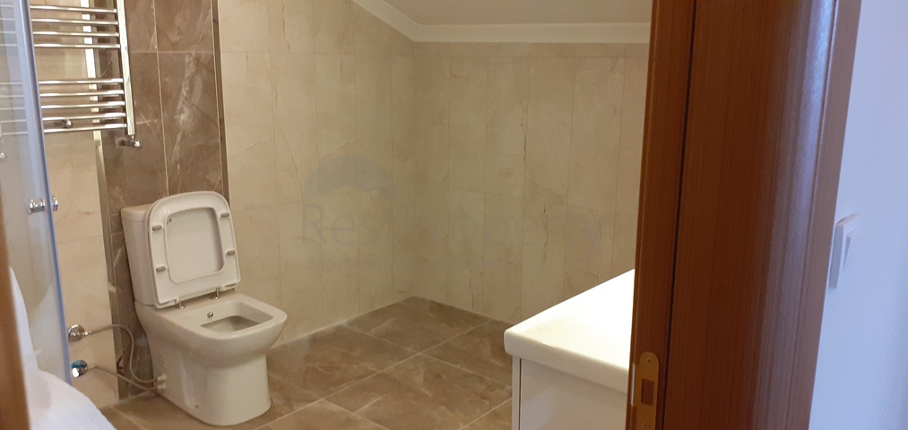 دوبلكس فاخرة في حي كاديكوي الراقي في اسطنبول 