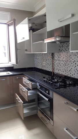 دوبلكس فاخرة في حي كاديكوي الراقي في اسطنبول 