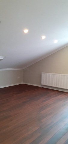 دوبلكس فاخرة في حي كاديكوي الراقي في اسطنبول 