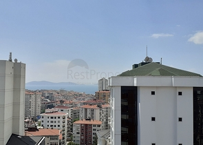 دوبلكس فاخرة في حي كاديكوي الراقي في اسطنبول 