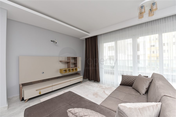 شقة من تصميم غرفتين وصالة - مفروشة - ضمن مجمع سكني حديث في مهموتلار - الانيا