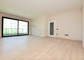 شقة غرفتين وصالة ومطبخ منفصل -ضمن مجمع سكني حديث في مركز الانيا 