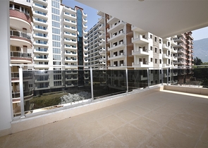 شقة مفروشة  بتصميم غرفة نوم وصالة في مهموتلار - الانيا 