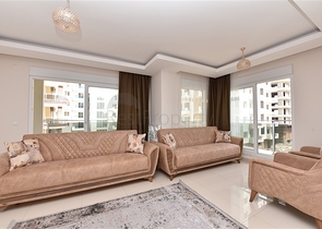 شقة مفروشة  بتصميم غرفة نوم وصالة في مهموتلار - الانيا 