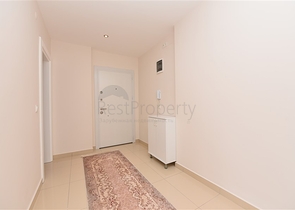 شقة مفروشة  بتصميم غرفة نوم وصالة في مهموتلار - الانيا 