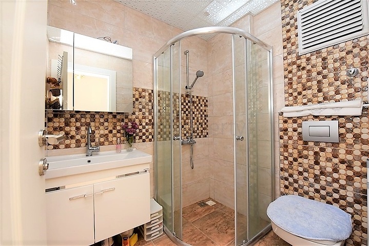 شقة غرفة وصالة ضمن مجمع ذو بنية تحتية مميزة في مهموتلار- الانيا