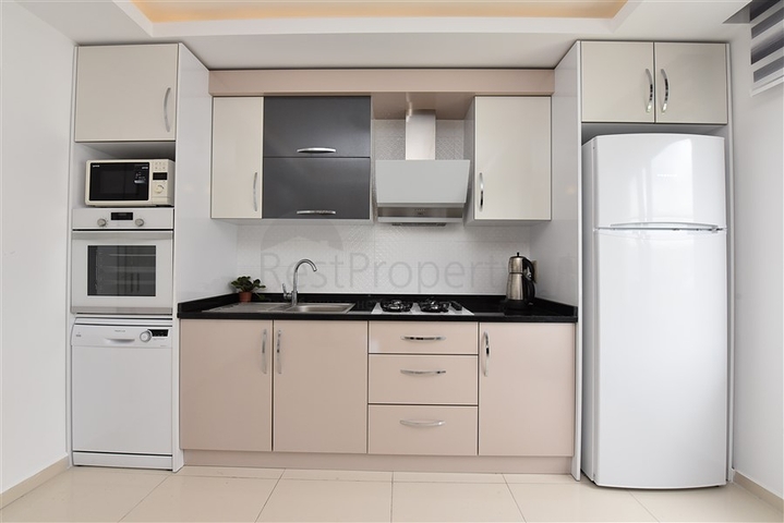 شقة غرفة وصالة ضمن مجمع ذو بنية تحتية مميزة في مهموتلار- الانيا