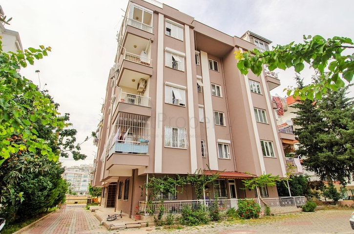 شقة دوبلكس 3 +1 في ليمان كونيالتي أنطاليا