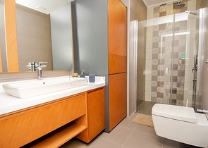 شقة فاخرة 4 + 1 في أونجالي كونيالتي أنطاليا