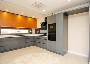 شقة فاخرة 4 + 1 في أونجالي كونيالتي أنطاليا