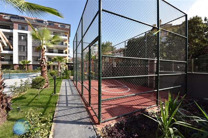 مجمع سكني فخم قيد الانشاء في اوبا - الانيا  