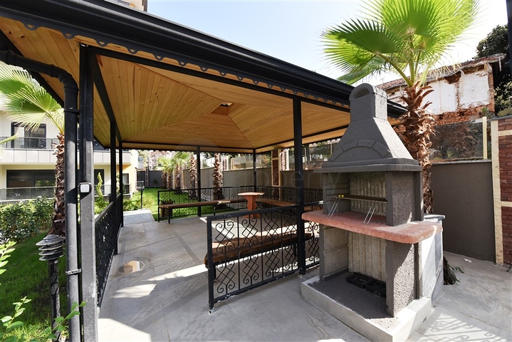 مجمع سكني فخم قيد الانشاء في اوبا - الانيا  