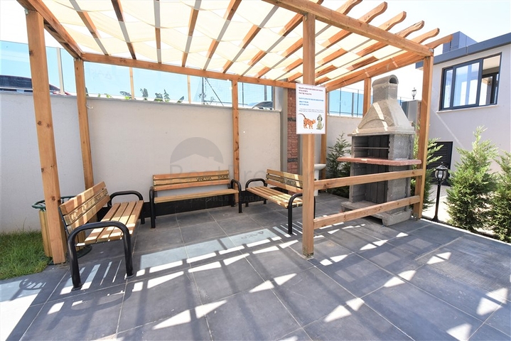 مجمع سكني قيد الانشاء في منطقة كارجي جاك الهادئة- الانيا 