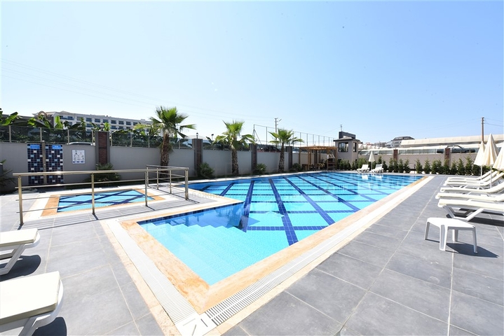 مجمع سكني قيد الانشاء في منطقة كارجي جاك الهادئة- الانيا 