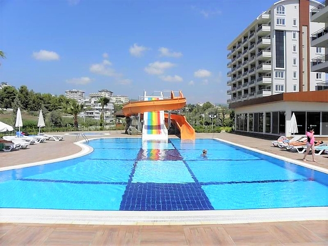 غرفتين وصالة ضمن مجمع سكني  خمس نجوم في  منطقة افسلار - الانيا 