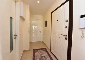 غرفتين وصالة ضمن مجمع سكني  خمس نجوم في  منطقة افسلار - الانيا 