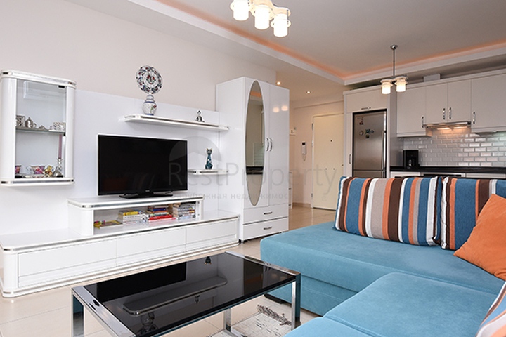 شقة غرفة نوم وصالة ضمن مجمع ذو خدمات مميزة في افسلار - الانيا 