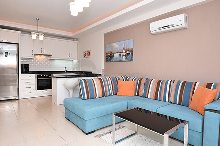 شقة غرفة نوم وصالة ضمن مجمع ذو خدمات مميزة في افسلار - الانيا 