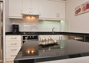 شقة غرفة نوم وصالة ضمن مجمع ذو خدمات مميزة في افسلار - الانيا 