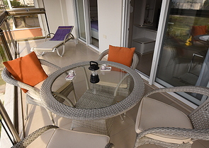 شقة غرفة نوم وصالة ضمن مجمع ذو خدمات مميزة في افسلار - الانيا 