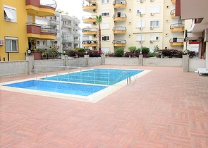 ضمن منطقة حيوية قريبة من البحر - غرفتين وصالة مؤثثة في منطقة اوبا -الانيا 