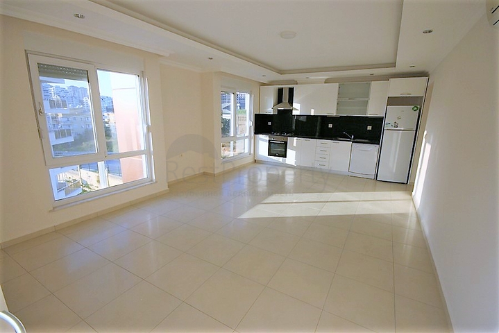 شقة غرفتين وصالة داخل مجمع سكني مميز في افسلار - الانيا 