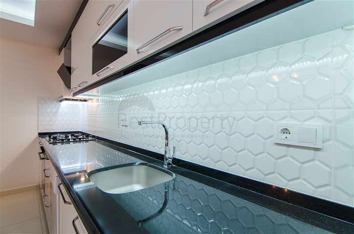 شقق ضمن مجمع سكني جديد في مهموتلار - الانيا 