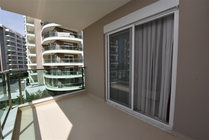 شقة 1+1 للايجار في مجمع مريح في افسالار