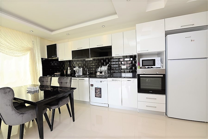 شقة 1+1 للايجار في مجمع مريح في افسالار