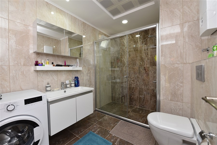 شقة 1+1 للايجار في مجمع مريح في افسالار