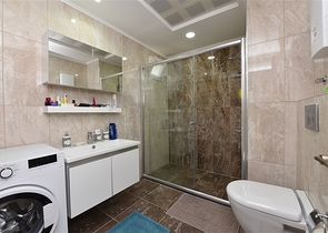 شقة 1+1 للايجار في مجمع مريح في افسالار