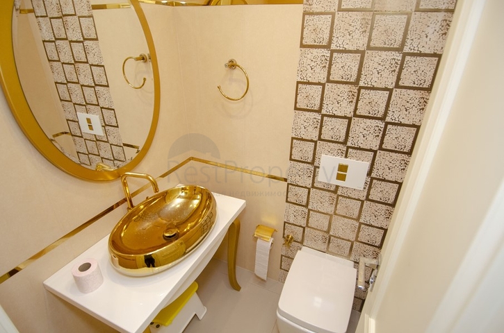 فيلا من طابقين 6 + 1 في منطقة كونيالتي في أنطاليا