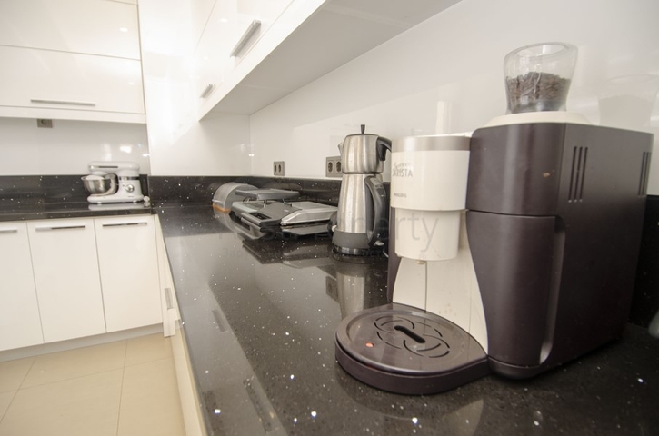 فيلا من طابقين 6 + 1 في منطقة كونيالتي في أنطاليا