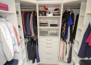 فيلا من طابقين 6 + 1 في منطقة كونيالتي في أنطاليا