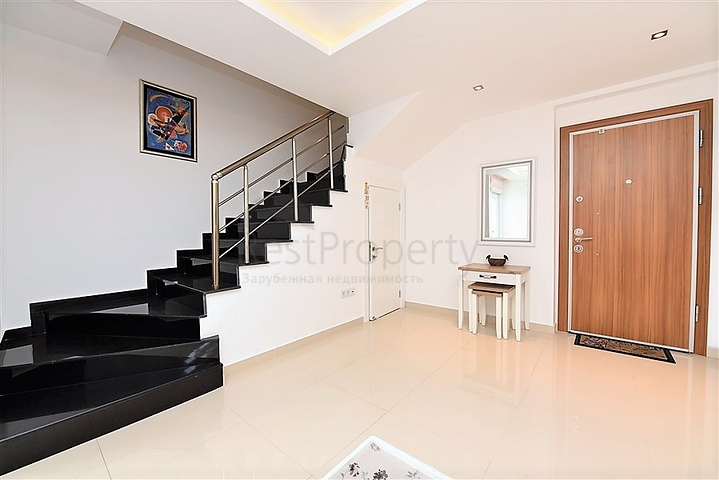 شقة ثلاث غرف وصالة مفروشة في مركز الانيا 