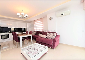 شقة ثلاث غرف وصالة مفروشة في مركز الانيا 