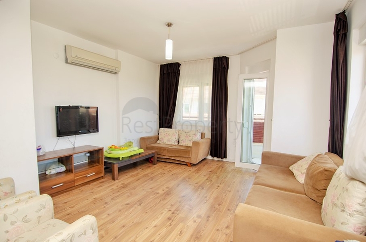 شقة 3 + 1 تطل على البحر الأبيض المتوسط في كونيالتي أنطاليا