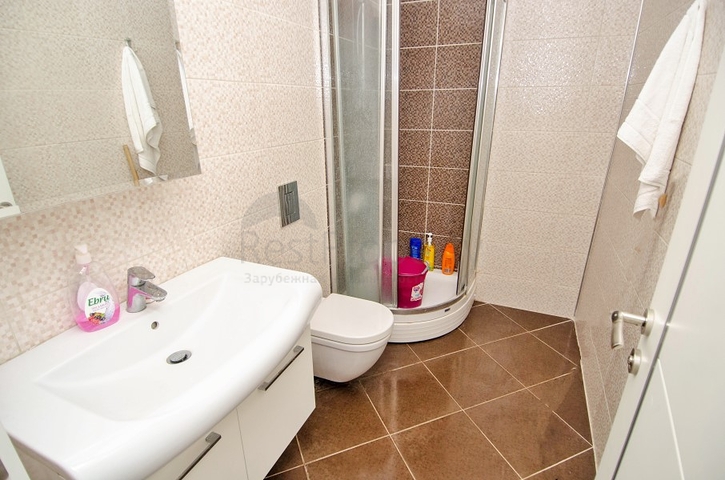 شقة 3 + 1 تطل على البحر الأبيض المتوسط في كونيالتي أنطاليا