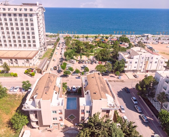 شقة 3 + 1 تطل على البحر الأبيض المتوسط في كونيالتي أنطاليا